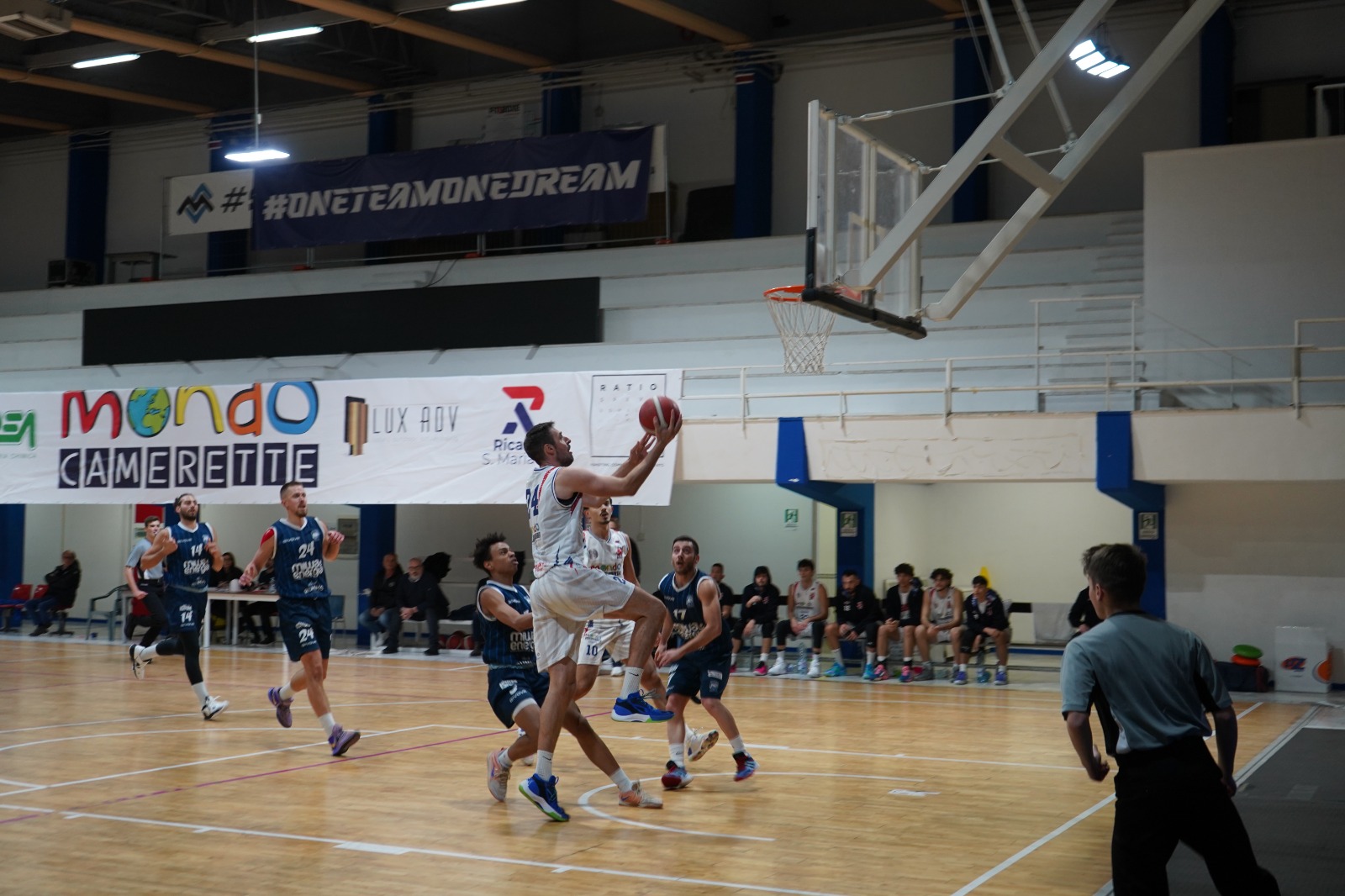 Per la Mondo Camerette One Team Basket Caserta vittoria al fotofinish contro Benevento