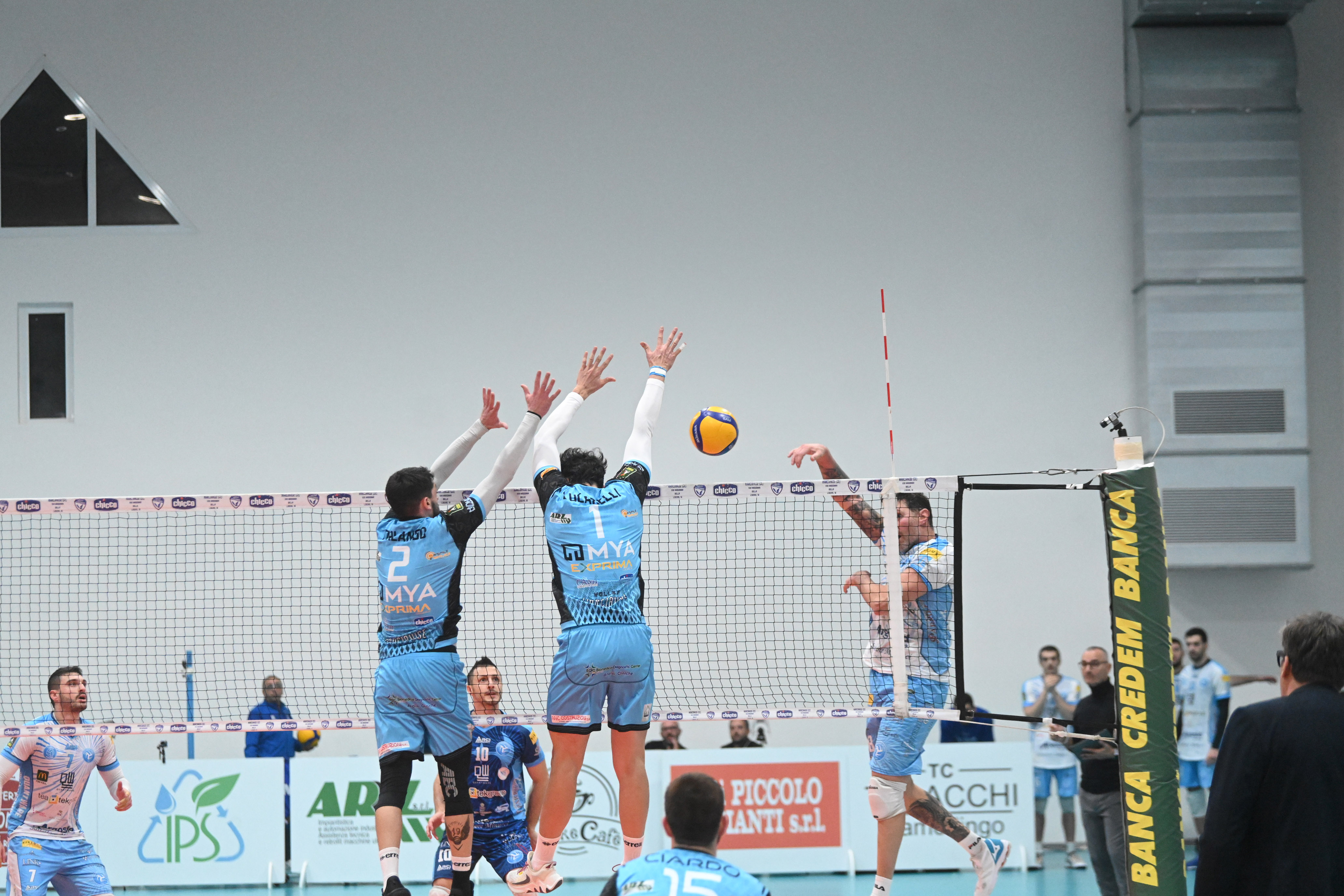 Volley Marcianise in cerca di riscatto nella sfida casalinga del recupero di Campionato con la Omifer Palmi