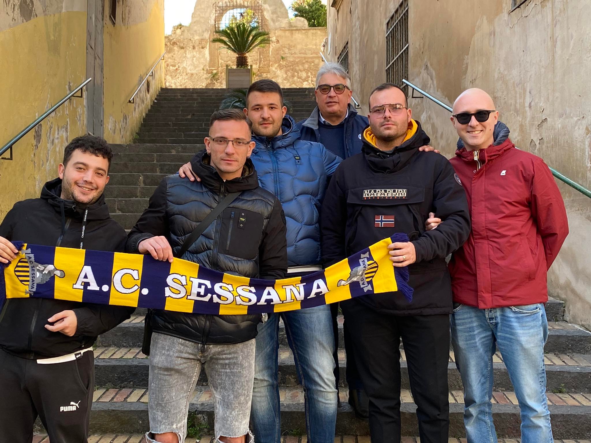 Enrico Marraffino con la dirigenza della Sessana