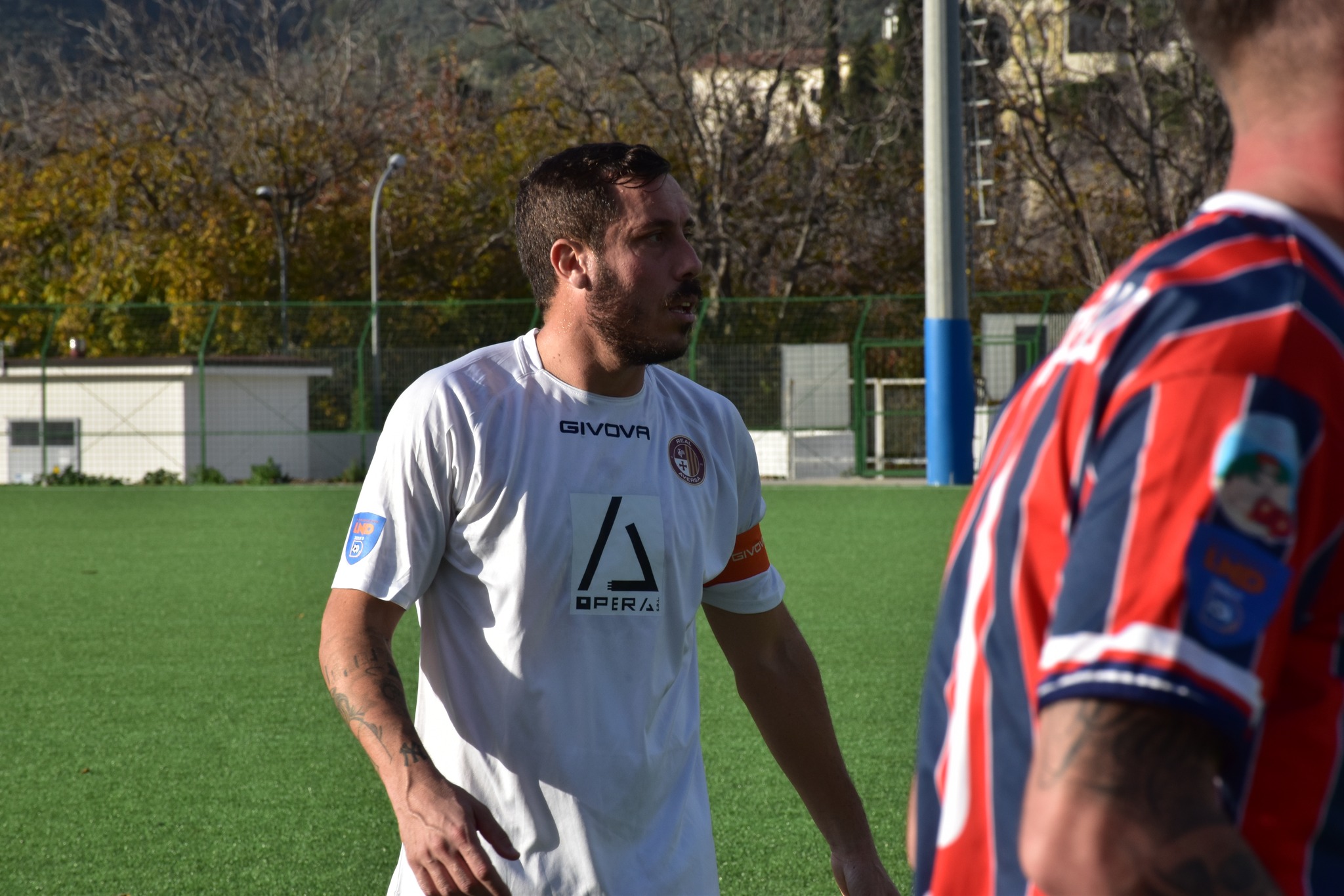 IL CONGEDO DEL CAPITANO. Russo saluta il Real Aversa: “A malincuore devo interrompere…