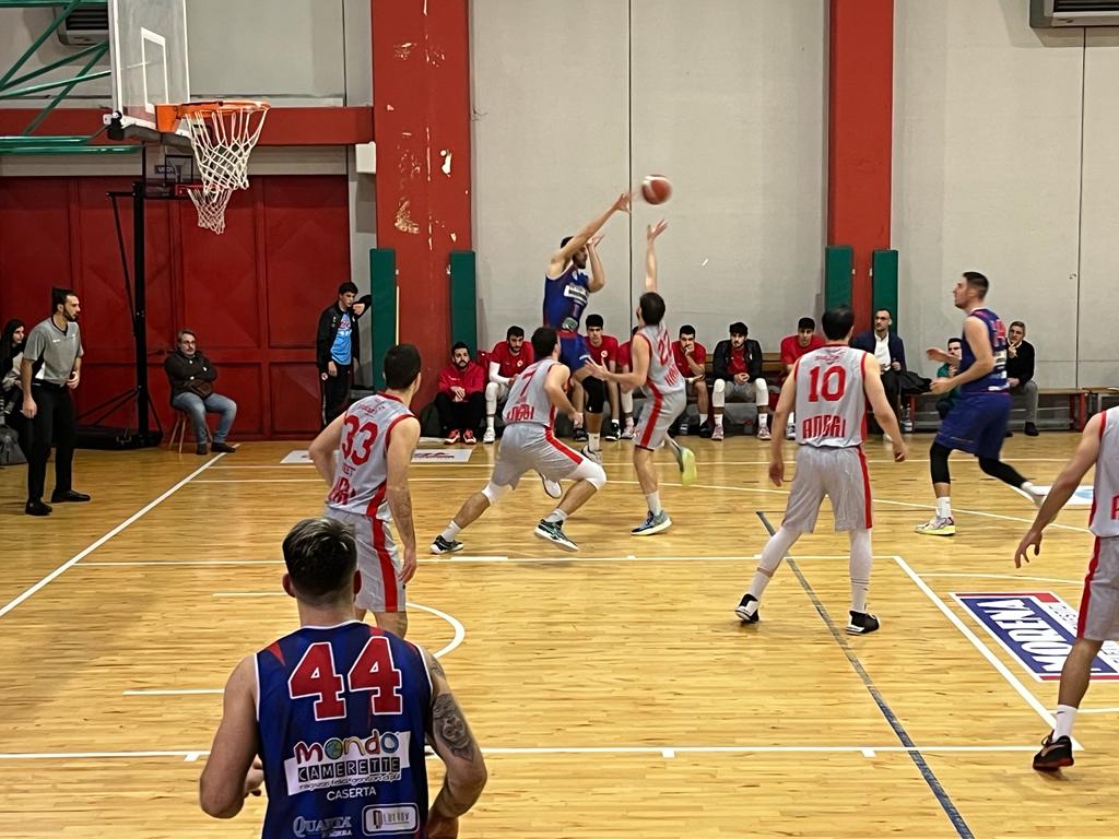 Mondo Camerette One Team Basket Caserta battuta di misura ad Angri