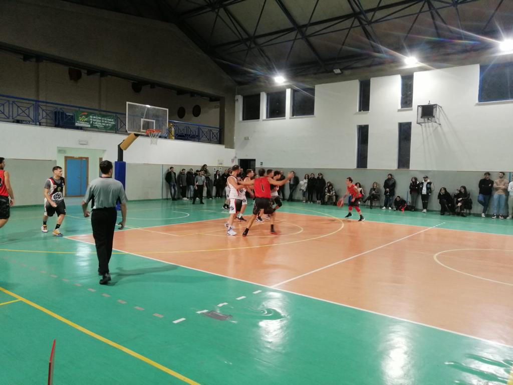 Il derby casertano è del Nuovo Basket Marcianise: 54-66 a Maddaloni e terza vittoria consecutiva