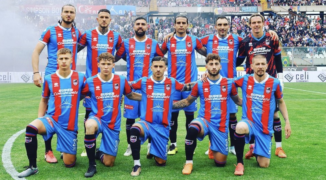 DAVIDE CONTRO GOLIA. L’armata Catania ad Aversa: tanta Serie A tra gli etnei