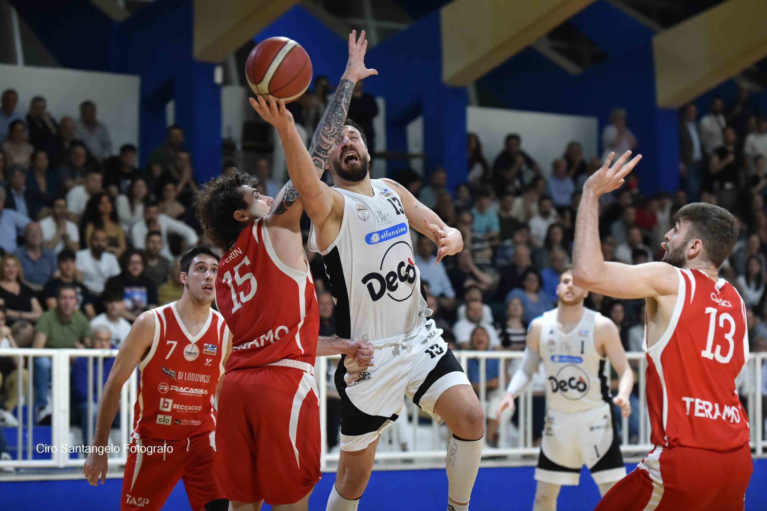 IN FINALE CONTRO TERAMO. Juvecaserta, brutto infortunio per Klaudio Ndoja