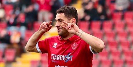 CASERTANA SBLOCCATA. Primi due contratti depositati: ex Novara e Palermo in rossoblu