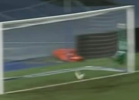 GOAL O NO GOAL? Casertana-Crotone: un frame lascia molti dubbi sull’episodio incriminato