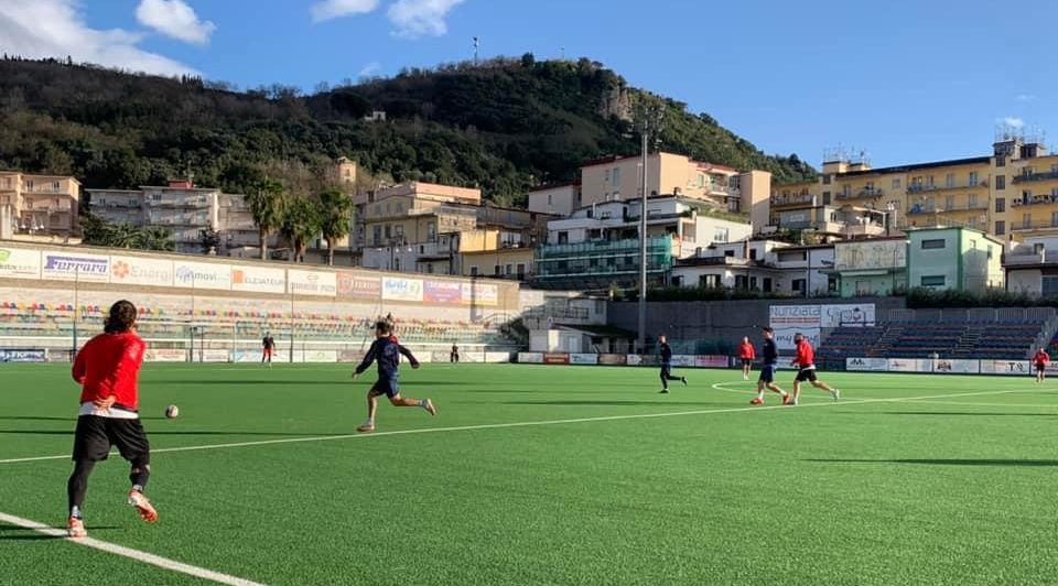 IL CASTEL VOLTURNO FA BELLA FIGURA CON LA PALMESE. Vittoria al “Comunale” nell’allenamento congiunto