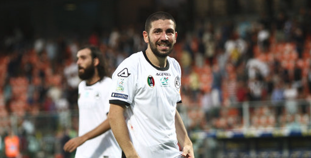 LA CASERTANA SONDA UN EX SERIE A. Scuola Juventus, ha militato con Frosinone e Palermo