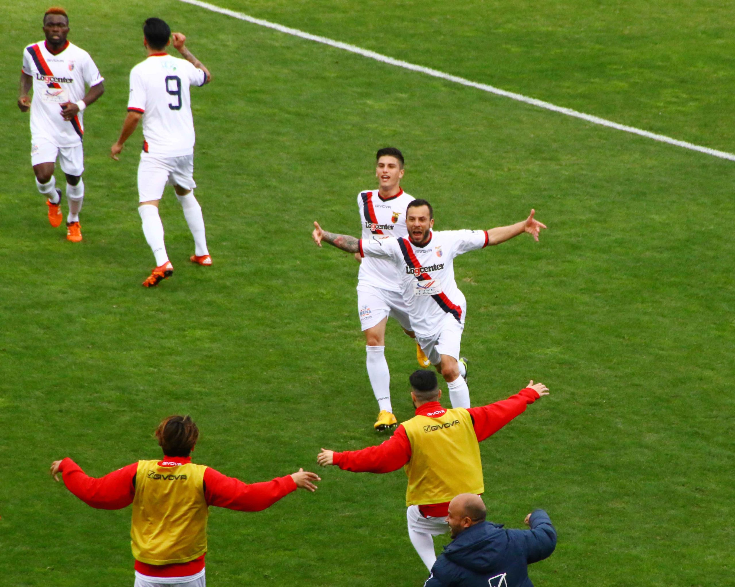 IN CERCA DEL RILANCIO. Sette anni fa l’ultimo successo della Casertana al ‘Massimino’. Ecco tutti i precedenti della sfida in terra siciliana