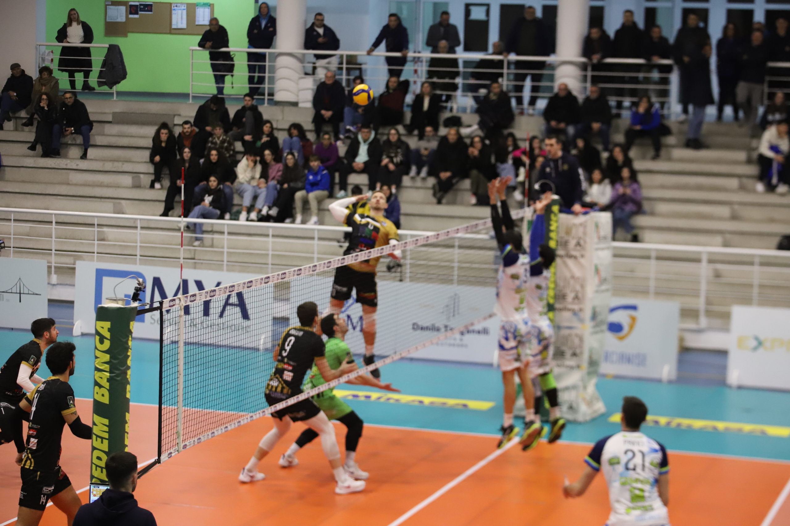 Al Volley Marcianise non bastano due set alla pari, San Giustino sbanca il palasport di Casagiove