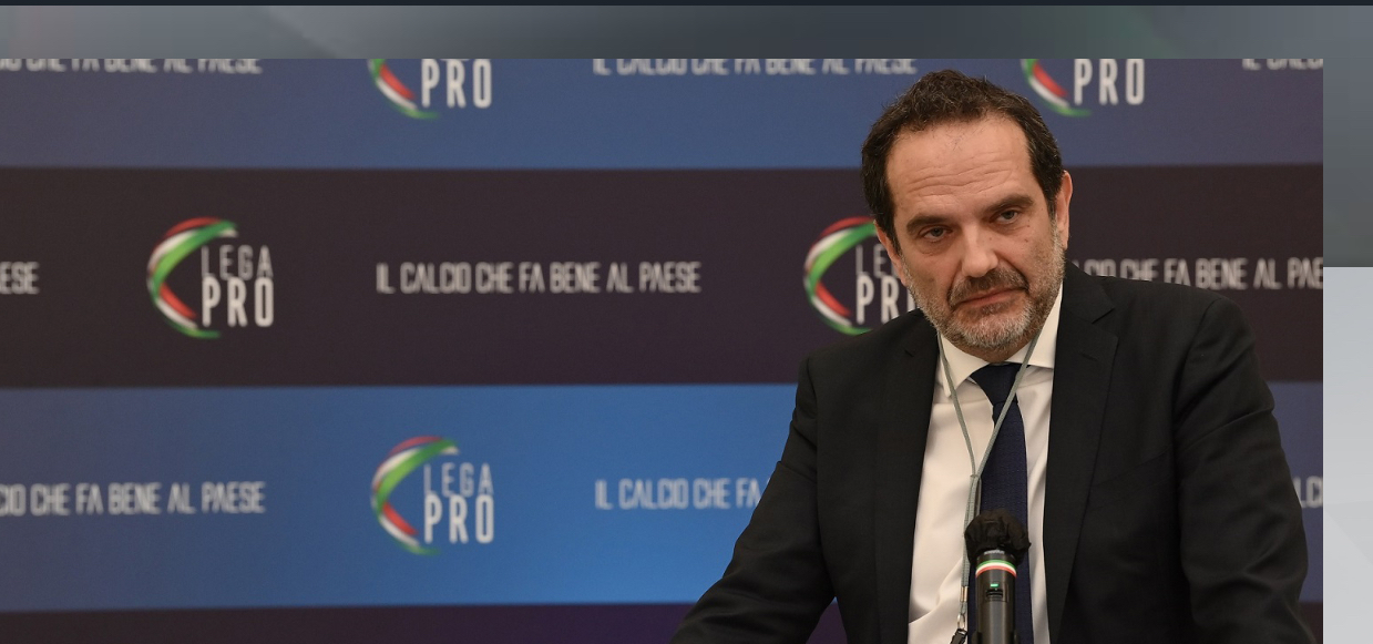 L’annuncio del Presidente Marani: “Dispiace per club e tifosi ma lunedì decideremo sul rinvio dei playoff”