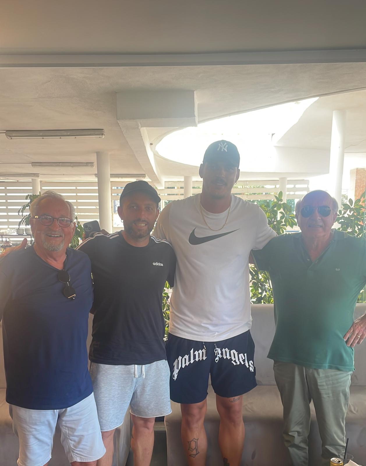 IL CARINOLA PIAZZA DUE COLPI. Il ds Caputo ” Gruppo di giovani ben coeso dove non sfigureremo”