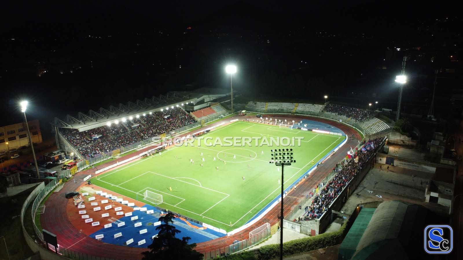 CHE PASTICCIO. Niente tifosi per Casertana-Giugliano. Rossoblù esenti da colpe, ora si risolva il problema in tempi rapidi