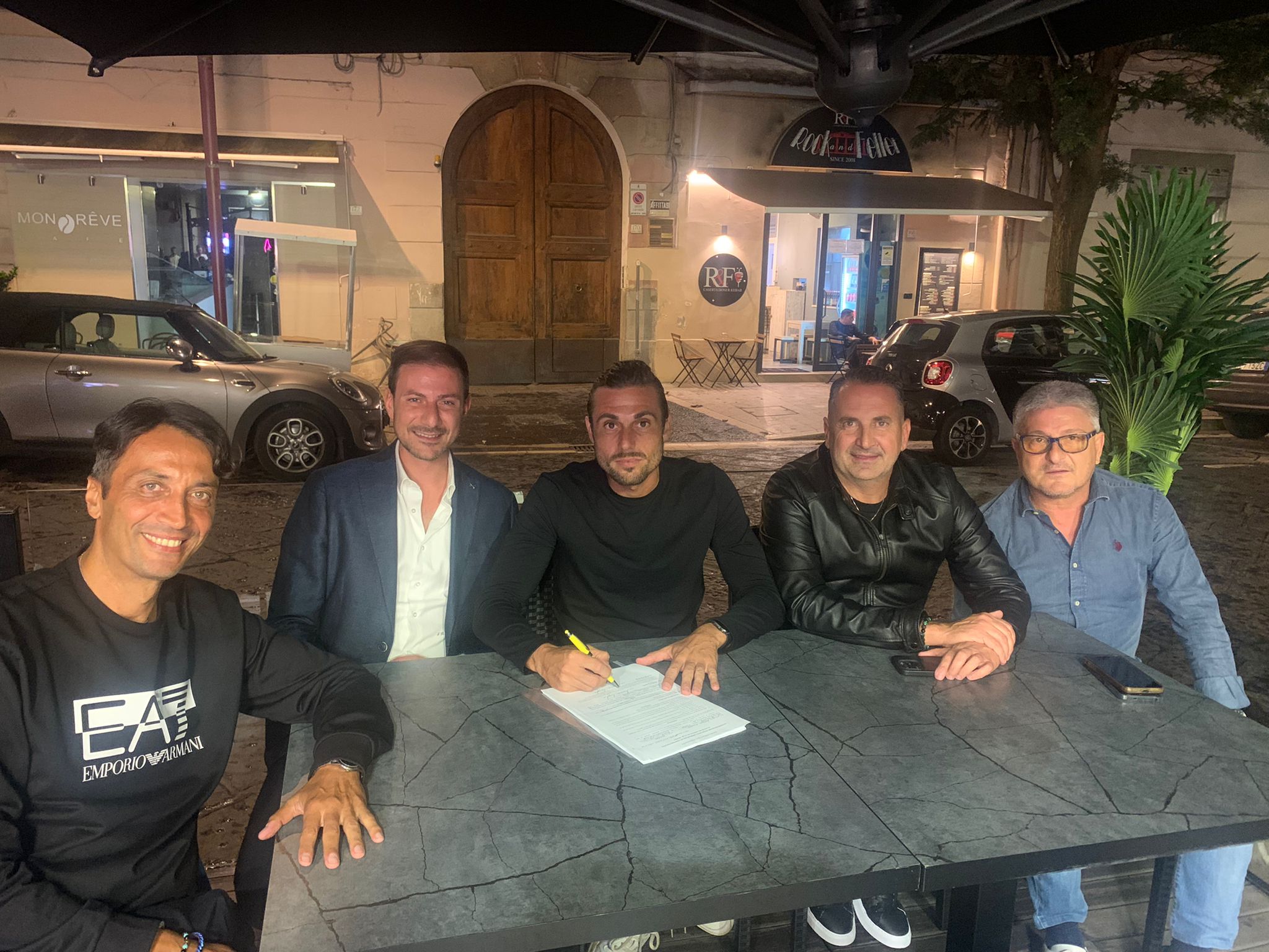 Innesto a centrocampo per il Castel Volturno: arriva un ex Ascoli