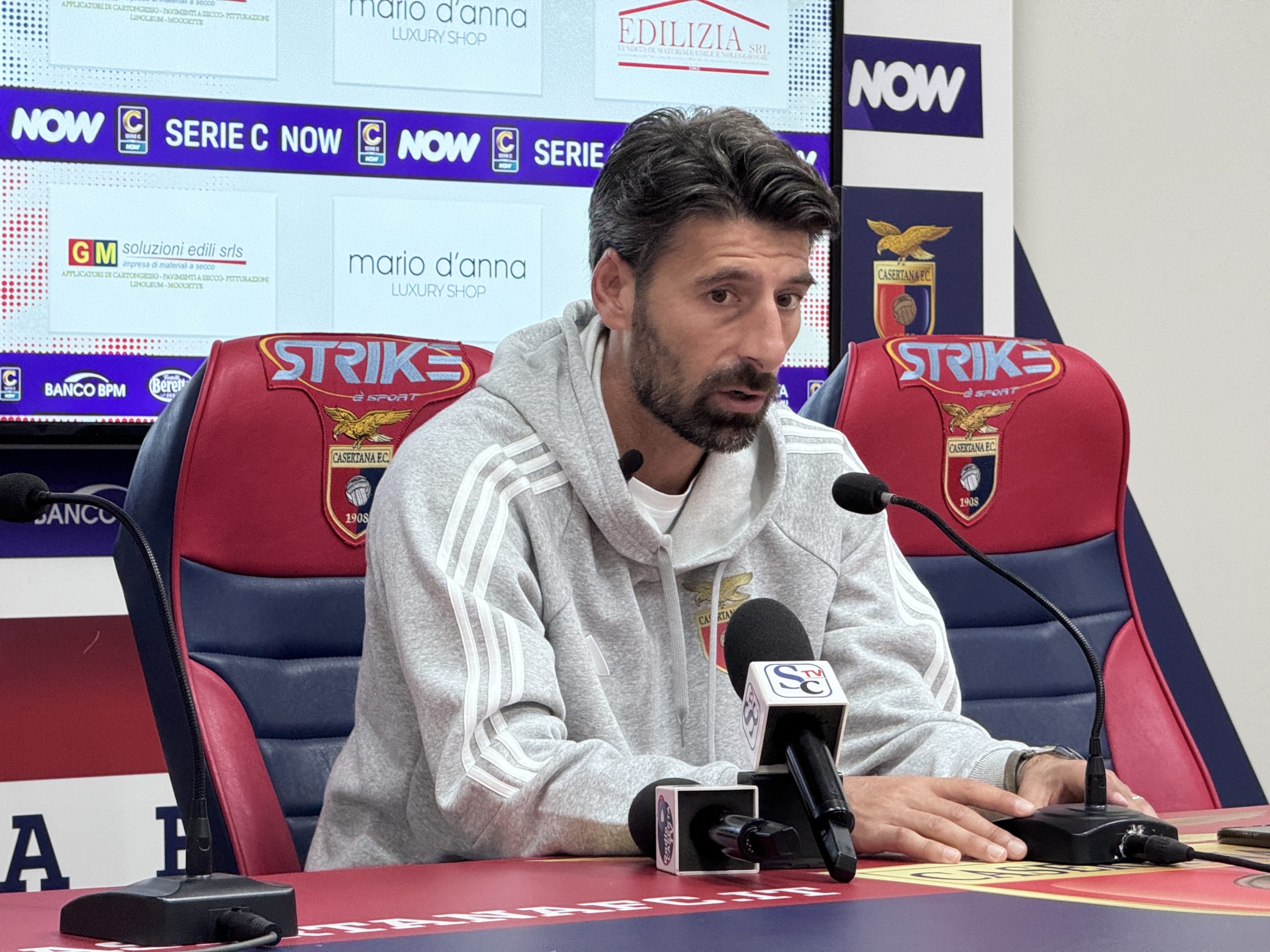 La Casertana attende la Turris, mister Iori: “Avversario con buone individualità. Voglio una squadra affamata e combattiva”