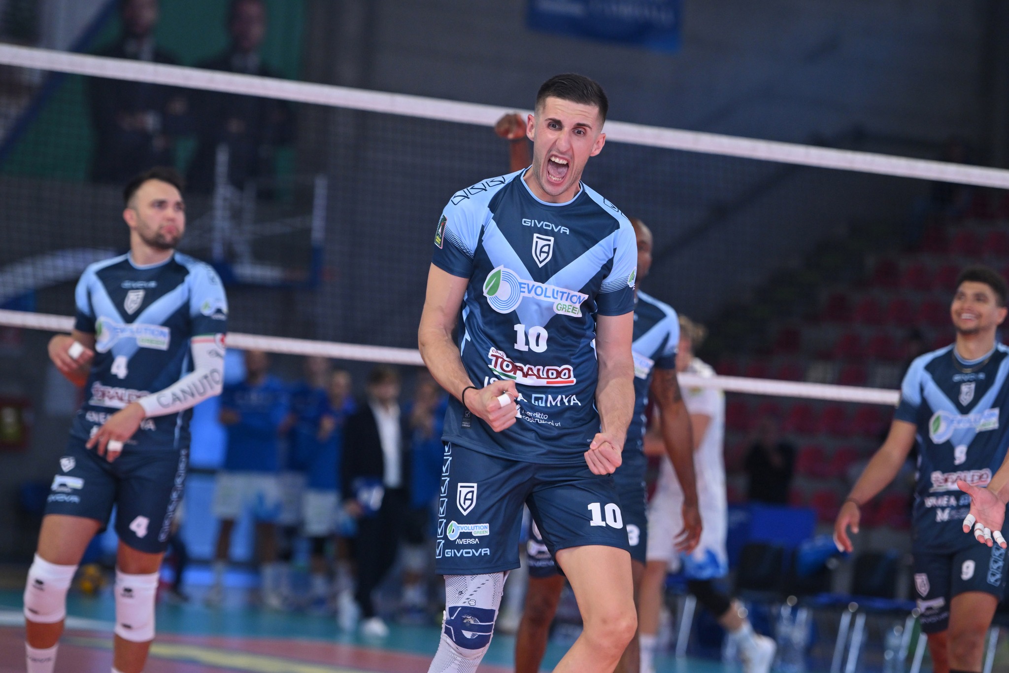 Aversa sfida la Cosedil al PalaJacazzi, l’ex Frumuselu: “A Catania sono stato bene ma ora la batto”