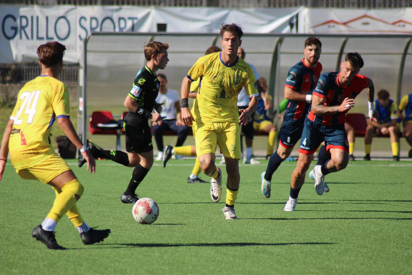 L’Afragolese non lascia scampo alla Frocalcio, è poker al ‘Moccia’