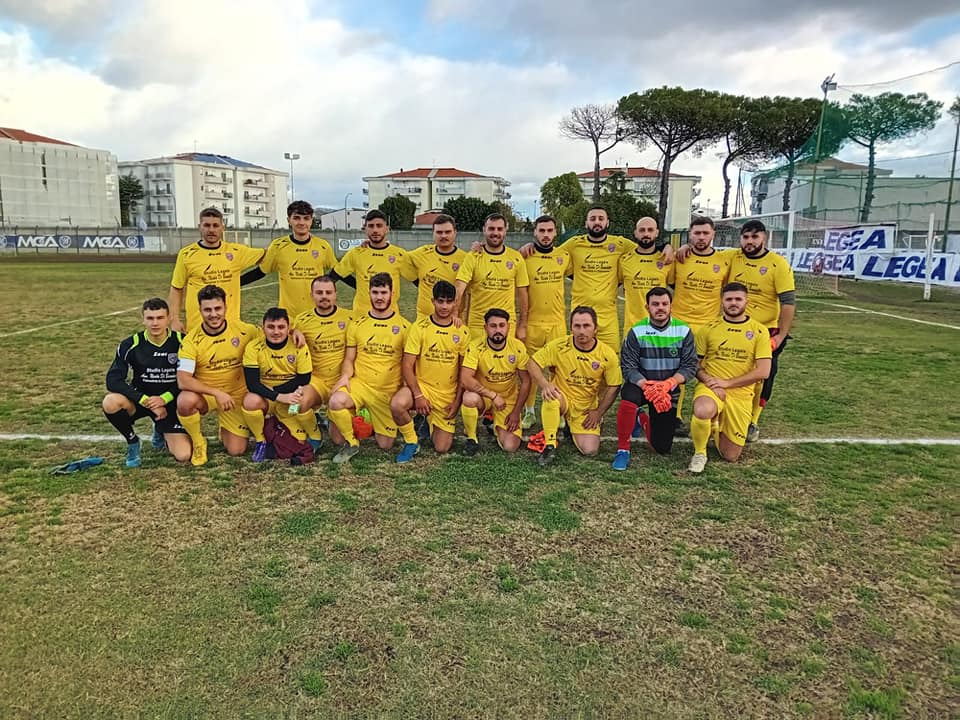 TERZA CATEGORIA. Nel girone A conduce lo Sporting Cervino, nel girone B il San Martino