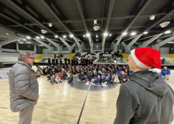 Gli auguri della Paperdì Caserta in compagnia di alcuni ospiti speciali