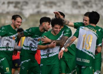 Il Forio non lascia scampo alla FroCalcio, gli isolani piazzano la sestina