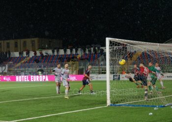 Casertana sempre più giù, il debutto di Pavanel è da dimenticare. Guarda la fotogallery dell’incontro