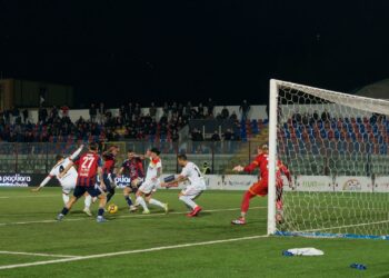 Alla Casertana manca il colpo del ko, il Messina indenne al Pinto. Rileggi la nostra diretta
