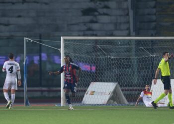 Casertana di carattere, ma è solo pari col Messina. La fotogallery dell’incontro