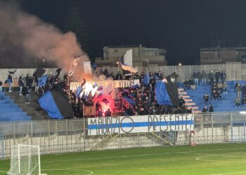 CAVESE BATTUTA NELL’ANTICIPO. Un maddalonese fa volare il Latina. Lunedì la Casertana deve vincere per il controsorpasso