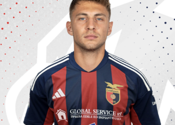 Casertana, arriva un difensore in prestito dalla Lucchese