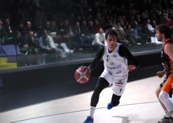 STRATOSFERICA PAPERDI’. Magica Juve! Ruvo si arrende nel fortino del ‘Palapiccolo’. Gli highlights della gara