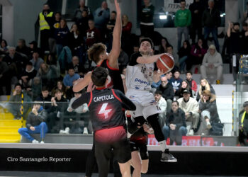 La Paperdì Caserta sul velluto contro Chieti: i bianconeri ritrovano la vittoria in ottica playin