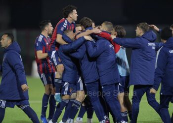 Casertana e Benevento si dividono il derby del Pinto. La fotogallery del match