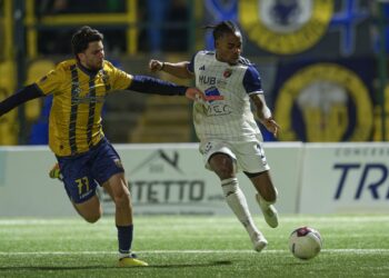 La Casertana pareggia a Giugliano, ecco la classifica aggiornata