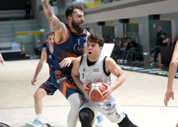 La Paperdì Caserta risorge e regola Jesi: salvezza matematica e playin ancora possibili