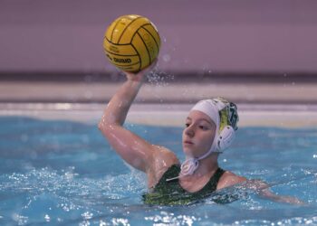 GIALLOVERDI AL 2° POSTO. Il Volturno chiude con una sconfitta indolore a Bologna. Domenica al via i playoff incrociati con il girone nord