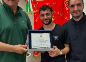 Merola vince il campionato con il Pescara, premiato in Comune