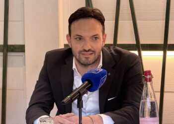 VIDEO. La Paperdì Caserta in attesa del nuovo coach, il ds Di Donato: “Abbiamo diversi candidati ma a breve sveleremo il nome. Ripartiremo da capitan D’Argenzio”