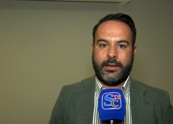 VIDEO. Il ritorno di mister Carnevale: “Aversa è una piazza storica, insieme ai tifosi lotteremo contro chiunque”