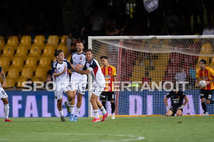 L'esultanza di Leone (Foto Scialla)