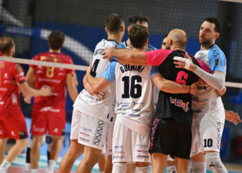 La Virtus Aversa combatte ma non basta: passa Ravenna al PalaJacazzi