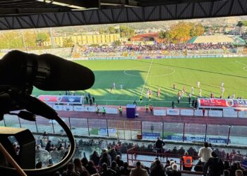 VIDEO. La Casertana strappa applausi e batte in rimonta la Cavese. Gli highlights del derby