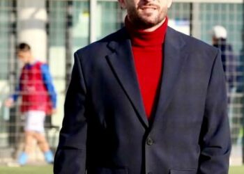 UN CASERTANO PROTAGONISTA IN D. Manfredonia a piccoli passi verso la salvezza, il dt Pietro Famiano: “Grande sinergia con staff e dirigenza. Qui c’è un pubblico di categoria superiore”