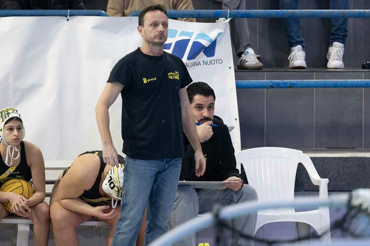 Intzes non è più il tecnico del Volturno femminile (Foto Scialla)