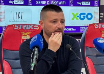 Col Foggia per tornare a sorridere, mister Coppitelli: “Servirà la migliore Casertana per ritrovare la strada. La loro classifica non rispecchia i valori tecnici”