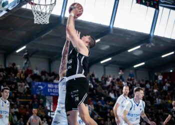 VIDEO. Colpo esterno della Paperdì Caserta che sbanca Fabriano. Gli highlights dell’incontro