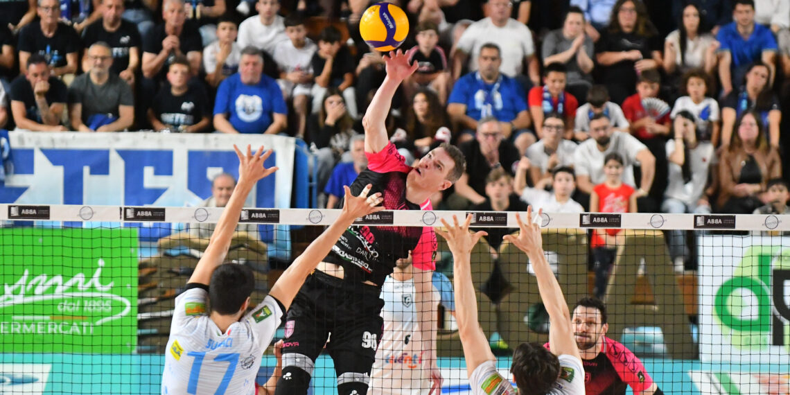 Serie A2 CREDEM BANCA Semifinal 3 match between Abba Pineto Volley and Virtus Aversa at Pala Santa Maria on April 29, 2026 in Pineto, Italy. (Photo by Andrea Iommarini/Abba Pineto Volley)