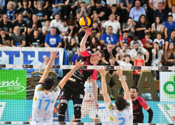 Aversa a testa alta in casa del Pineto, ma il sogno della Virtus finisce in semifinale