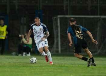 Una brutta Casertana si arrende al Latina e adesso rischia anche il quarto posto. La fotogallery dell’incontro