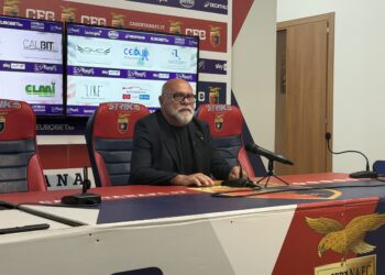 Salernitana, Cosmi: “La Casertana ha fatto ottime cose negli ultimi 25’. Dovevamo gestire meglio”