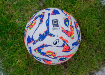 Energia, territorialità e performance: ecco il nuovo pallone ufficiale della serie C